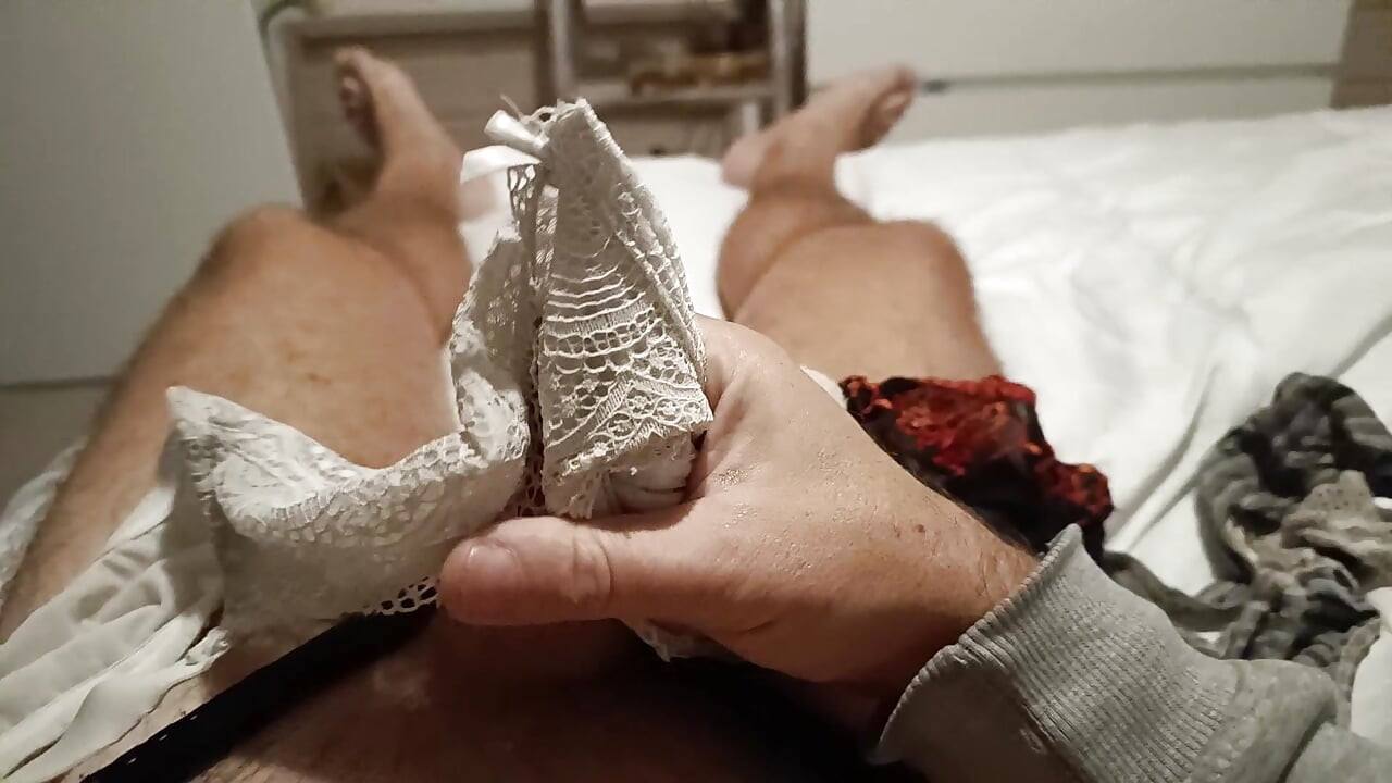 जब Mrs. वर्क्स