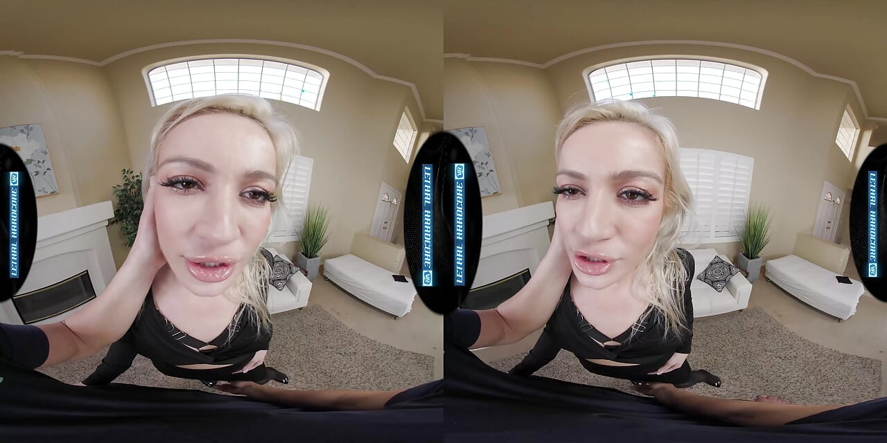 SMRTONOSNI HARDCORE VR - napaljena žena iz susedstva cherry KISS te dočekuje u komšiluk sa svojom pičkom