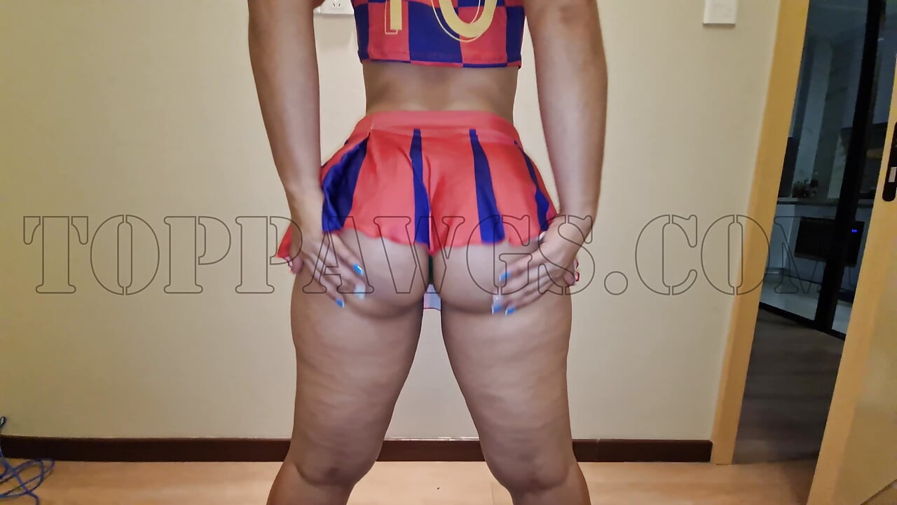 Malásia líder de torcida fode bbc quarterback