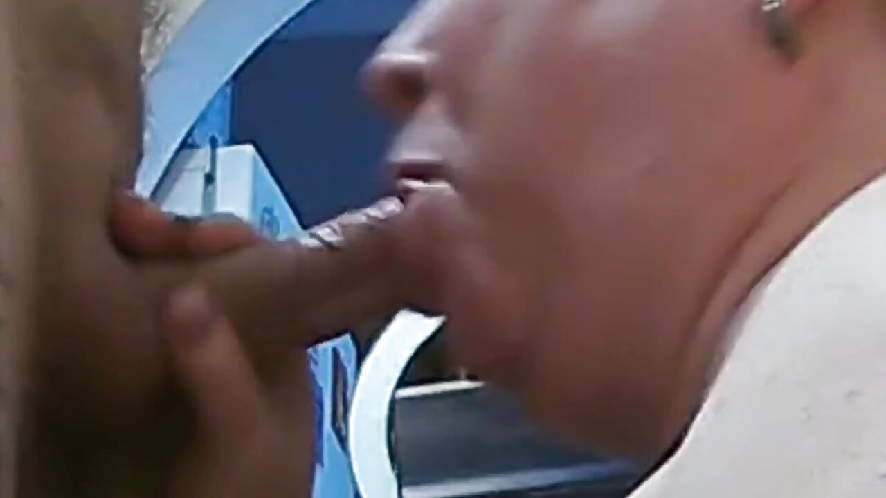 Abspritzen direkt in den mund nach einem blowjob