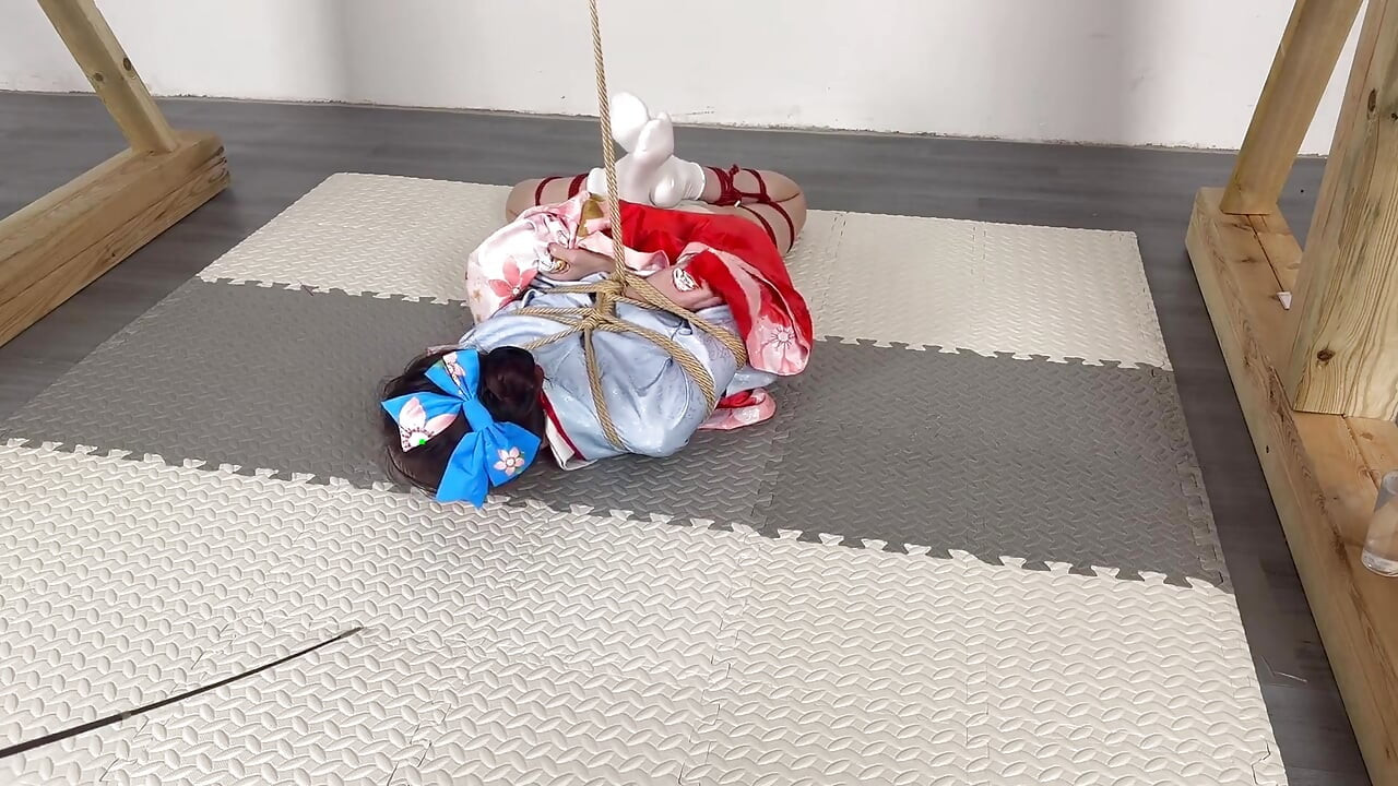 Güneşli bir günde kimono giymenin doruk versiyonu