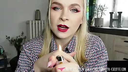 Vends-Ta-Culotte - сногсшибательная французская красотка развлекается, унижая тебя, управляя вашей мастурбацией