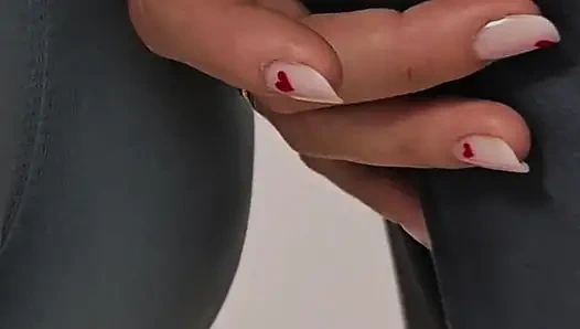 Stranger With Huge Erection Ejaculate In Subway Train On Random Girl's Tights