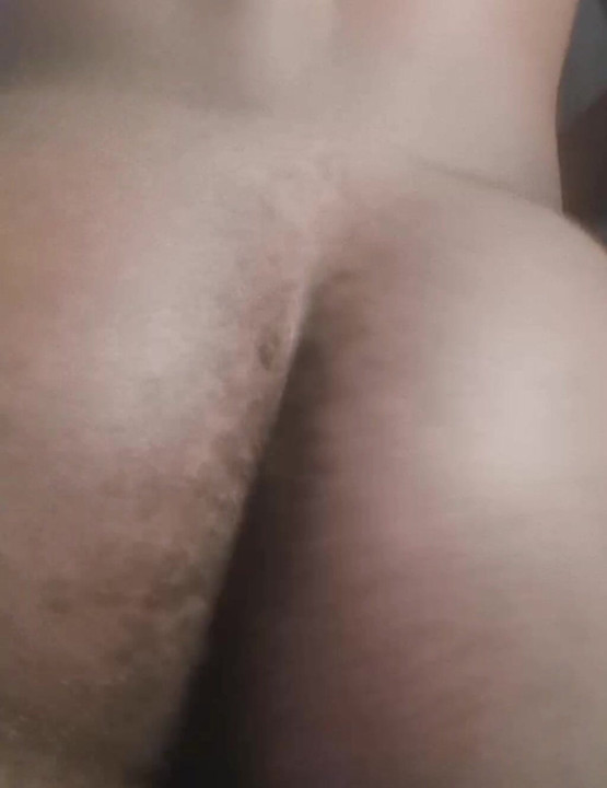 Juicy Asss, text to create content together only males!
