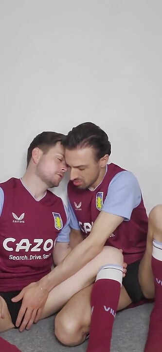 British Footy Studs Snog in Villa Kit Until They Get Fucking Jaw Ache