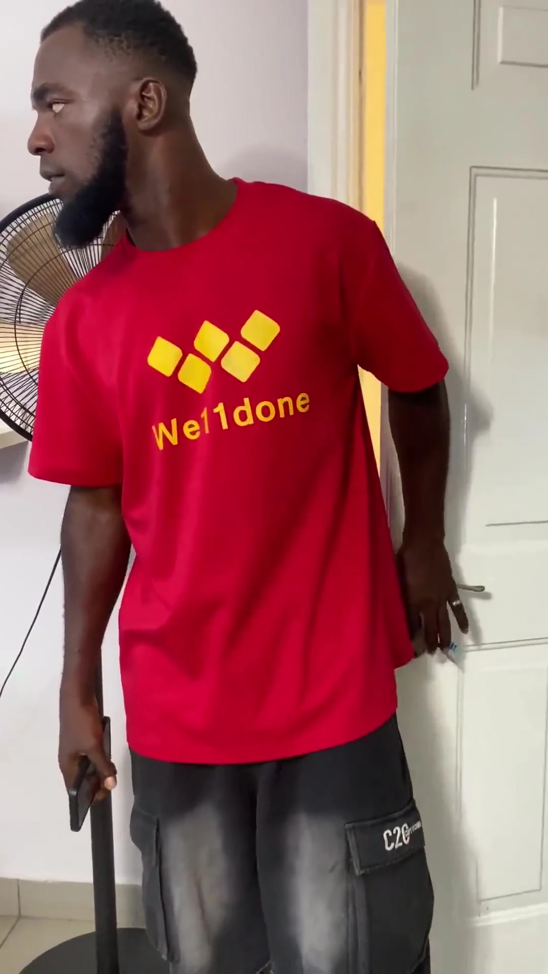 Güney Afrikalı üvey babası tarafından sikiliyor