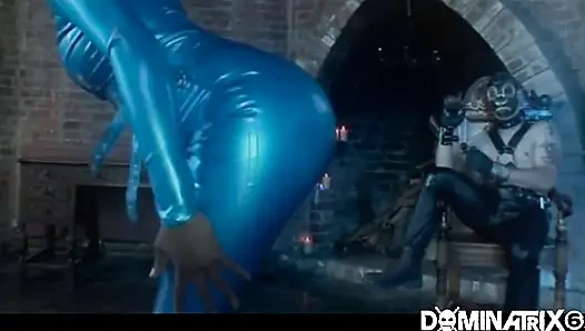 Sklavenschlampe hart bestraft und gefickt!