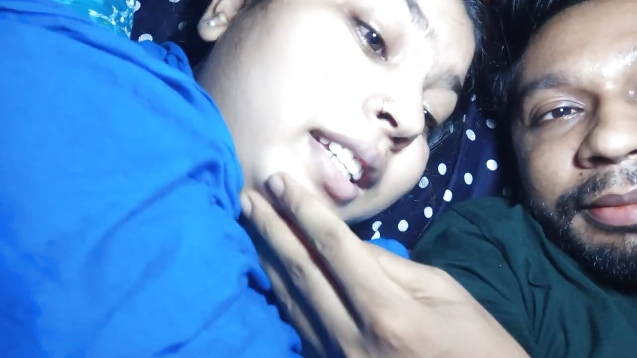 full masti in bedroom husband wife romantic vlog_ couple Masti vlog