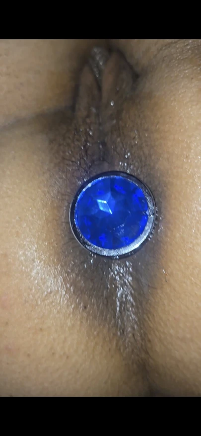 第一次性感人妻肛塞