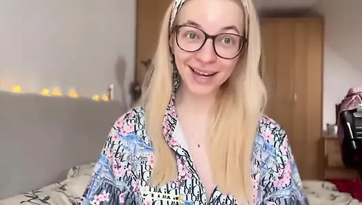 Paypig, lebt von $ 30 pro monat, nachdem ich ihn trocken gespült habe