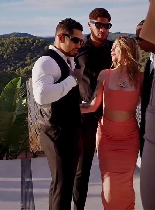 Unexpected 3 BBC Gangbang During Photoshoot,irish Snowbunny Tina Snow Pissed on & Destroyed