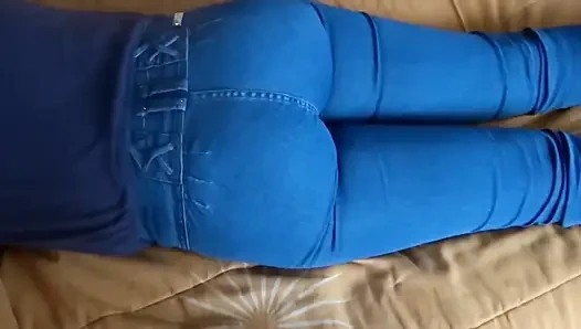 My stepson's friends come over and give me loads in my ass, I love their hard cocks.