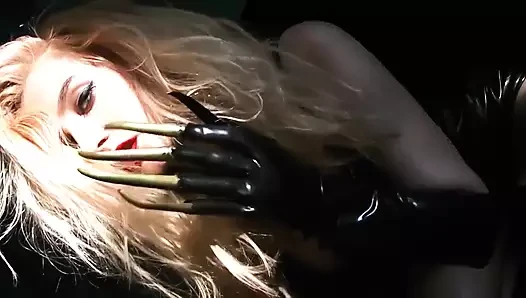 Love bites by hot babe