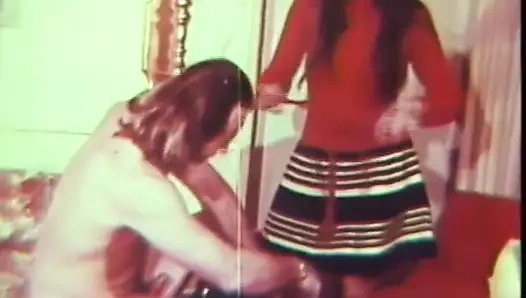 Versauter retro-dreier für einen großen schwanz