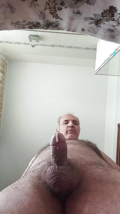 Tutorial for a Pleasant Penis Massage with a Flow of Sperm on the Smartphone Screen
