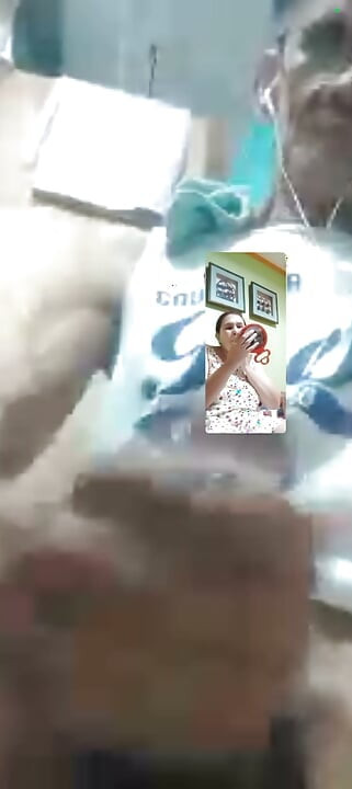 İyi ilişki her zaman düzenli video call seks yapar