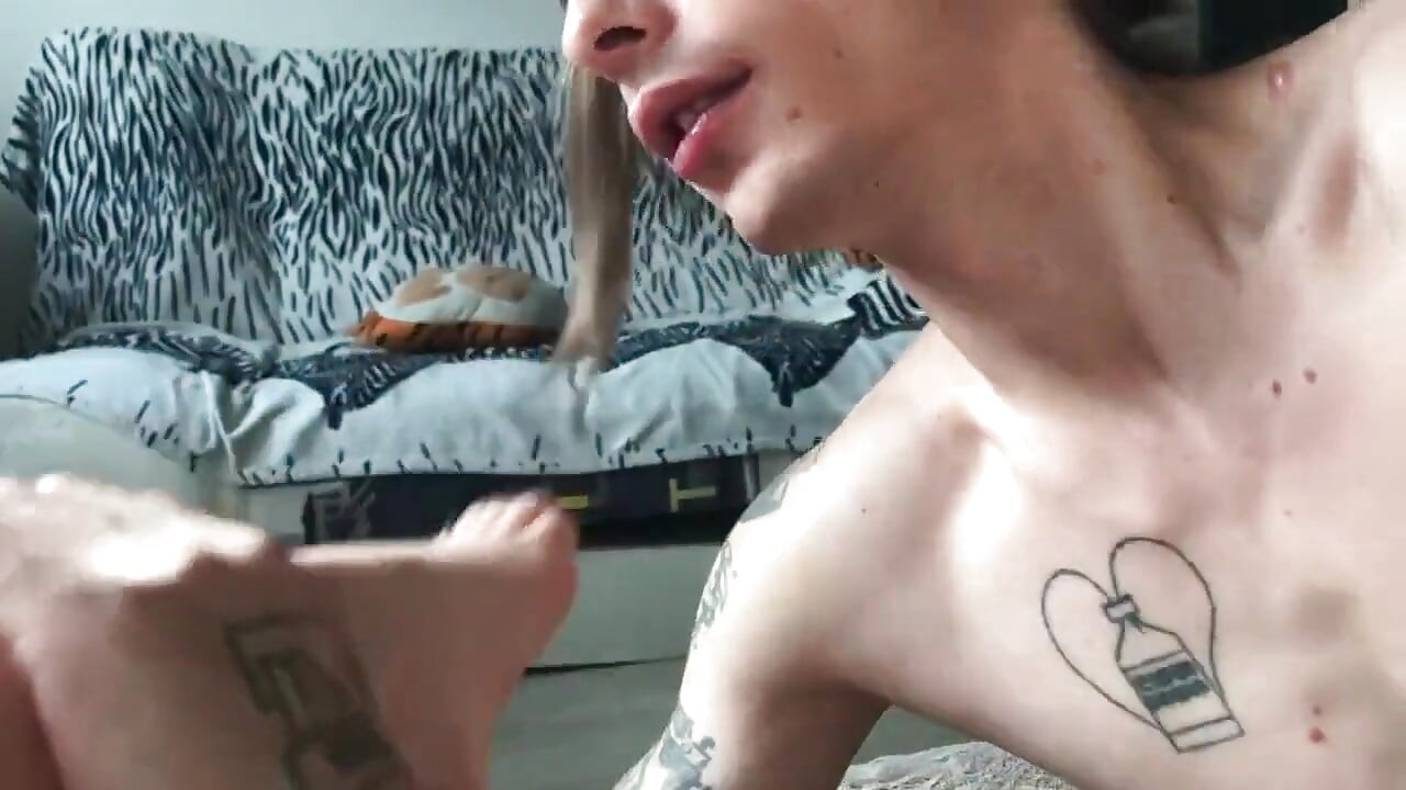 My Boyfriend Admires Licking and Sucking My Feet