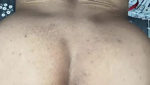 Bhabhi Ki chut se pani nikal diya
