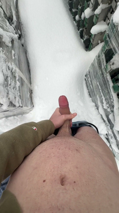 Twink mastubates in the freshly snow-covered countryside | Clip 1