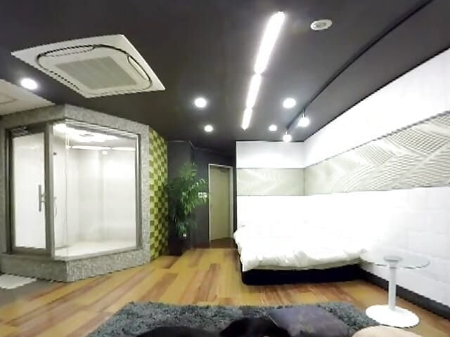 Czy mamy razem zdyscyplinować tę dziewczynę?