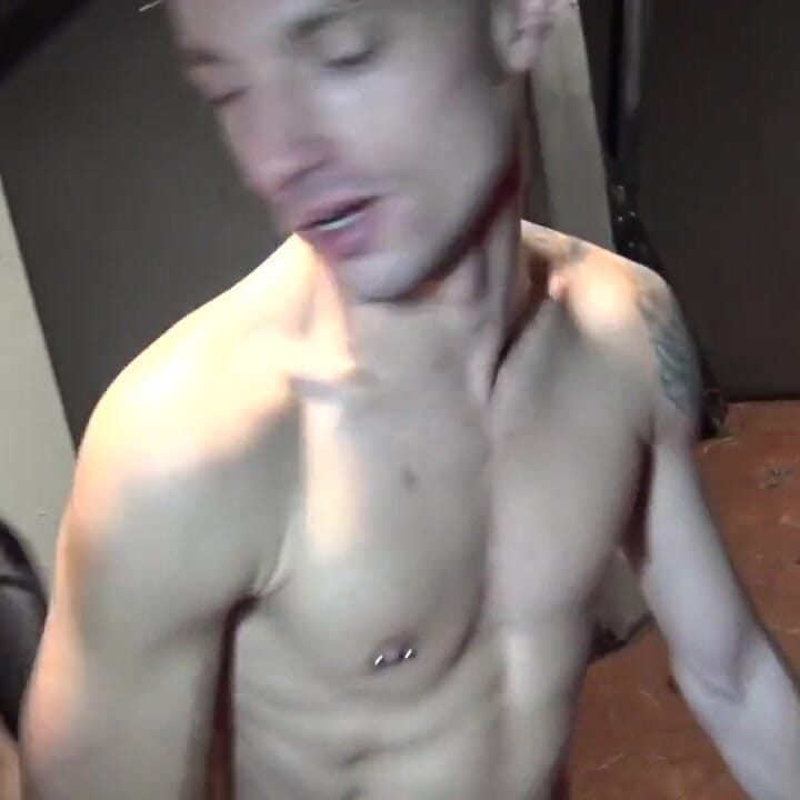 Morgan fucked bareback by bad boy from Paris