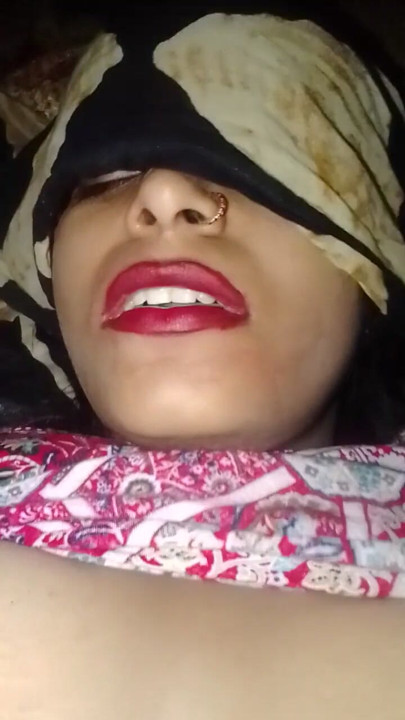 FUK MY Horny marred przyrodnia siostra Rial sex darty rozmowy w języku hindi | Klip 2