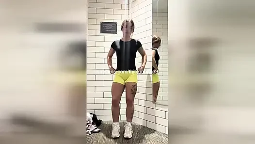 TikTok Stepdaughter's Anal Surprise: Daddy's Cock in Her Ass
