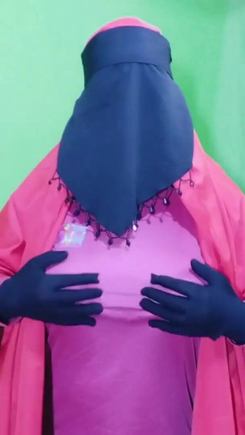 Must-share moment from "Hot Indian Aunty Saree Fuck audio story Bangla"