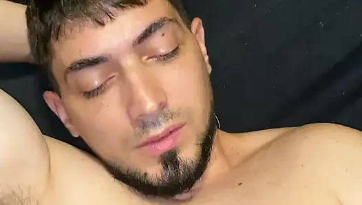 Üvey Anne Mutlu Sonlu Masaj Yapıyor