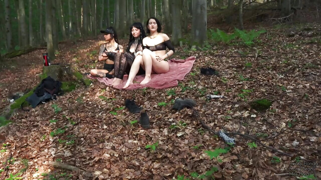 POV Triple Footjob in the Woods with Freaky Fjonda and Goddess Yazmin