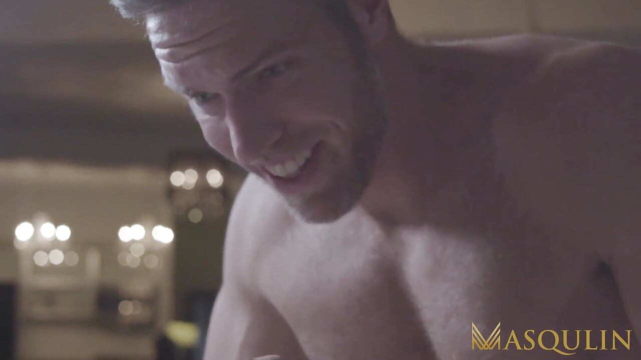 MASQULIN - Bearded hairy Markus Kage raw bred by Alex Mecum
