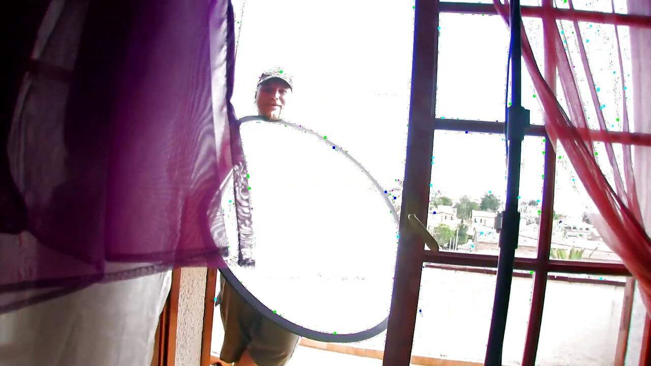 Awek segar Miss Dee jalang dengan rambut coklat dikongkek