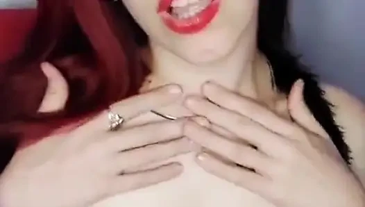 Shyyfxx harley Quinn feiert ihren geburtstag und bittet mit JOI Countdown um Milch