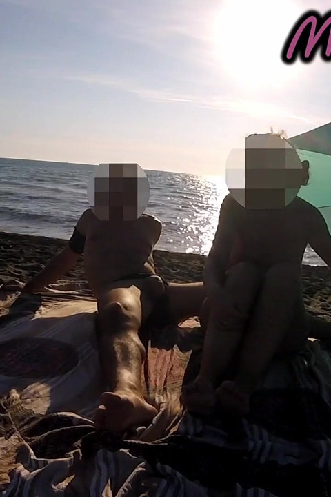 French Teacher Risky Masturbation Caught on Crowded Beach Helps Squirt Extreme Cumshot