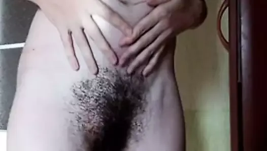 Hot hairy girl came to fuck you. Thickforest.