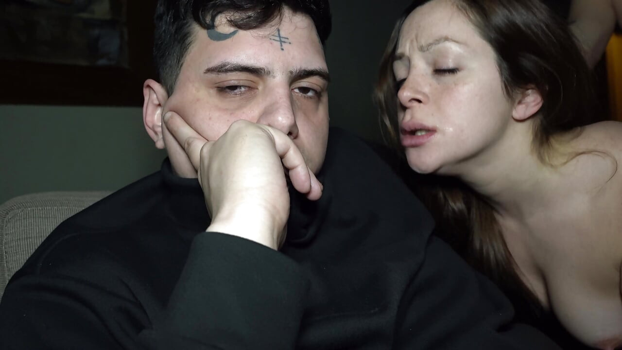 Luchiibb fucks her boyfriend's best friend next to the fat cuckold! CREAMPIEv