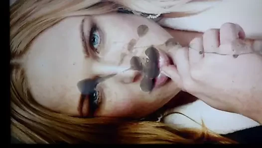 Caity lotz boşalıyor