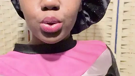 Aku ngentot penggemarku di panggilan video FaceTime hari ini