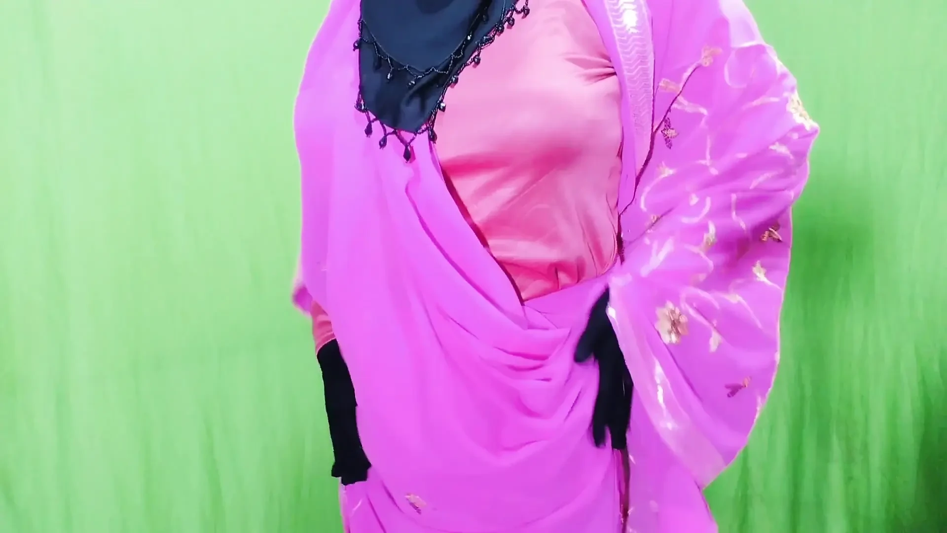 India hermosa musulmana sexy de hijabi teniendo sexo con vecino dentro de la habitación