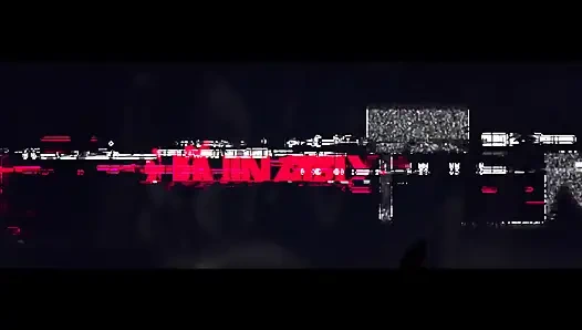 Зияющая мужская задница широко растянута доминантным страпоном милфы