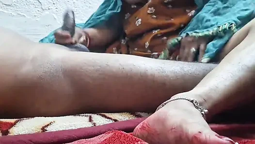 İri göğüslü banuu üvey babasıyla sikişiyor