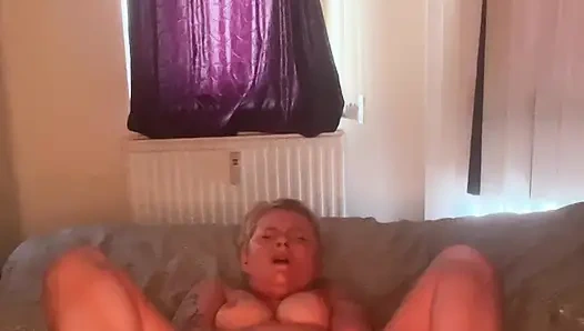 Pengen liat aku crot