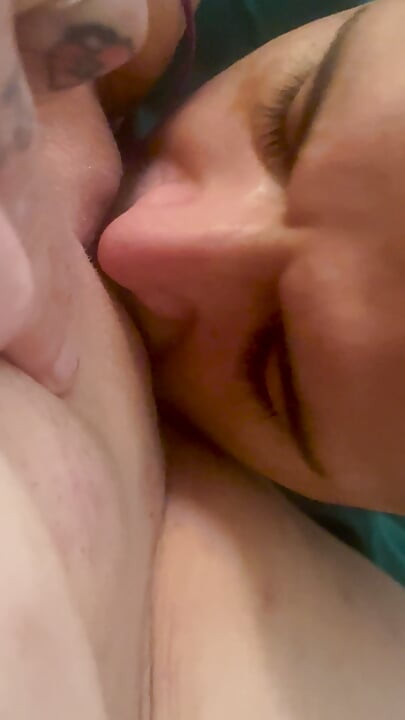 Sexy Latino man eat pretty tattooed women