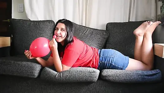 Kırmızı balonla açılana kadar oyna ateşli seans - bunny looner
