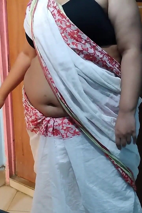 Asian Hot Stepaunty with a Big Ass Helps Me Cum - 45 Year Old Neighbor Fucked While Sweeping the House