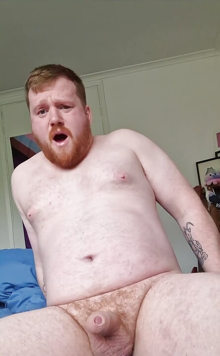 Δείτε με να βουλώνω την τρύπα μου και να την τεντώνω, υπάρχει και ένα εκρηκτικό τέλος