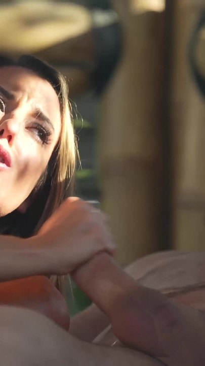 A French Girl Sucks at the Toilets