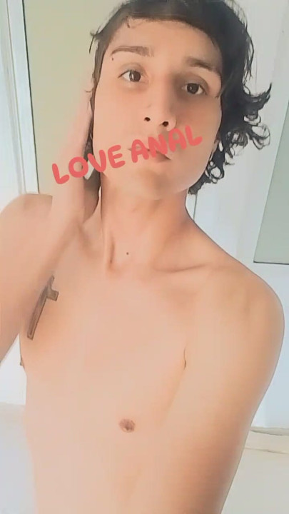 Big Ass femboy urinating through his anus