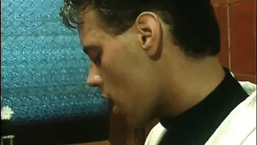 Ateşli Erkek Delisi Marina