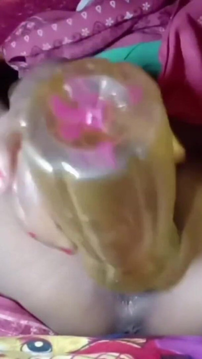 Assamese girl masterbating,Female masterbating with big size bottle | Clip 2